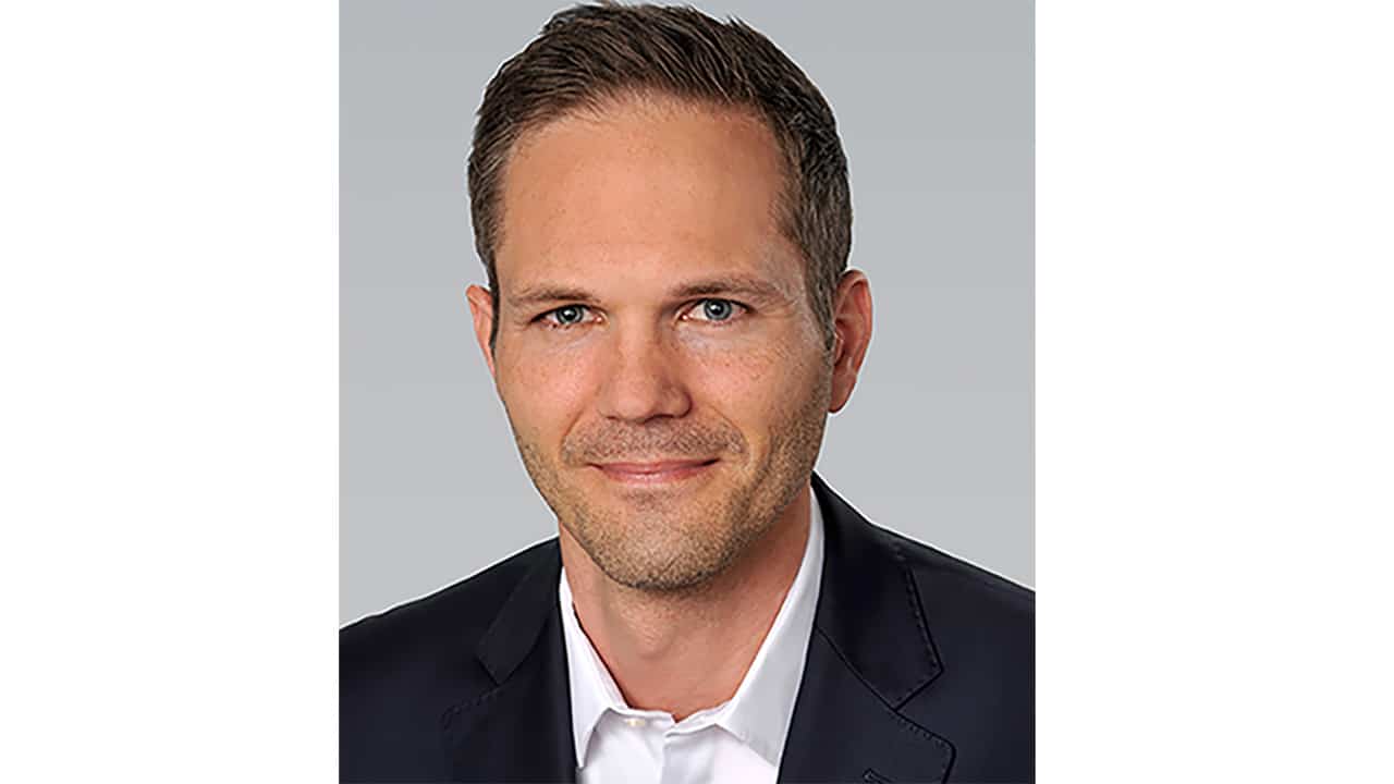 Florian Hermann NOVOLINE.DE GmbH Geschäftsführer Marketing, Produkt & Operations 