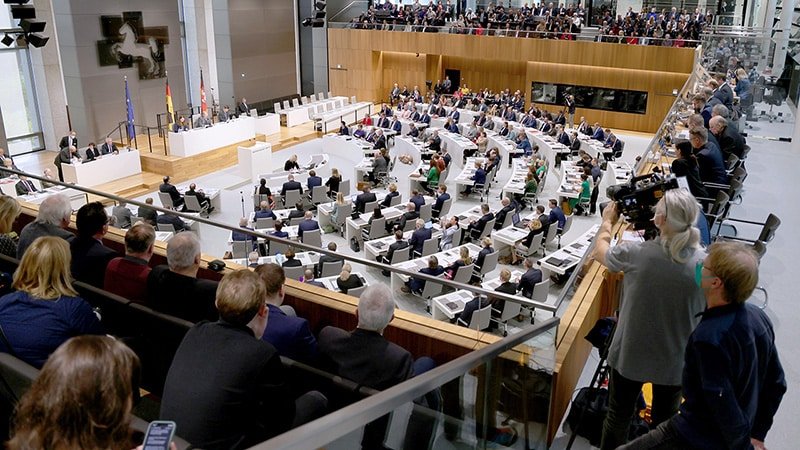 SPD-Abgeordneter zockt Online Slots im Landtag SPD-Abgeordneter zockt Online Slots im Landtag