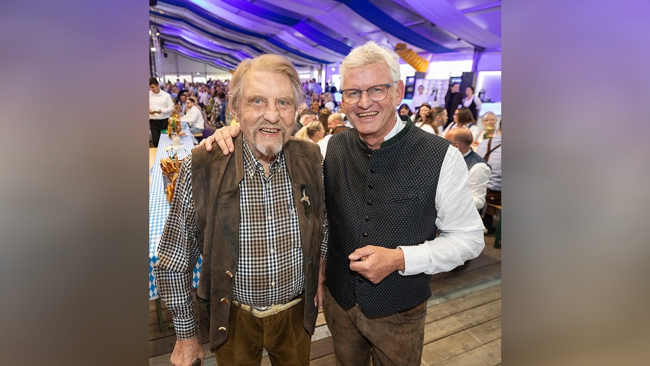 Umsatzstarkes Geschäftsjahr zu erwarten Umsatzstarkes Geschäftsjahr zu erwarten