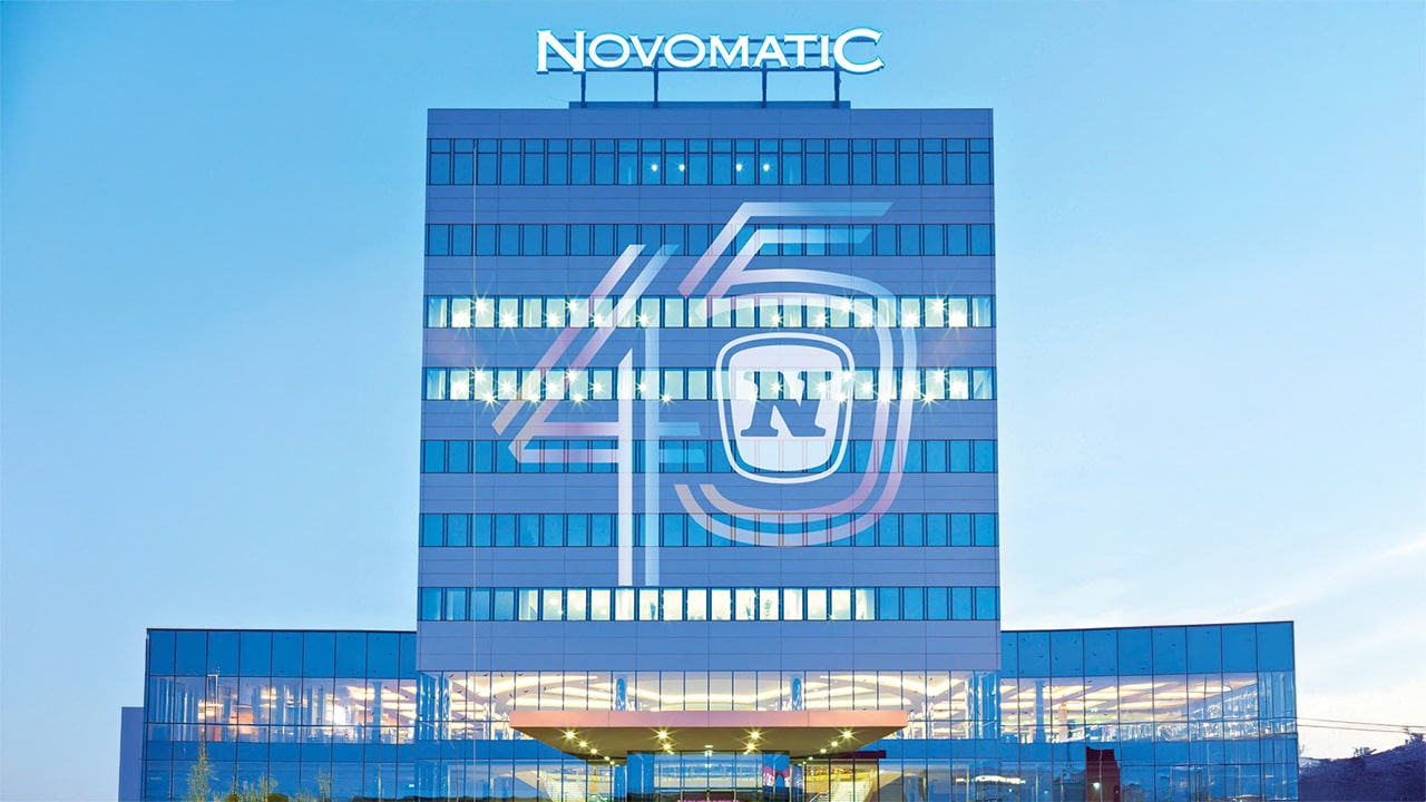 novomatic feiert 45 jahre innovation ein blick in die neue ausgabe des world of gaming magazins